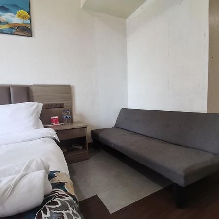 Aparthotel Passion Makati Makati City Zewnętrze zdjęcie