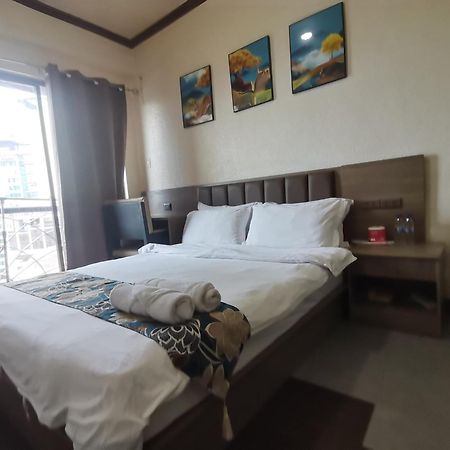 Aparthotel Passion Makati Makati City Zewnętrze zdjęcie